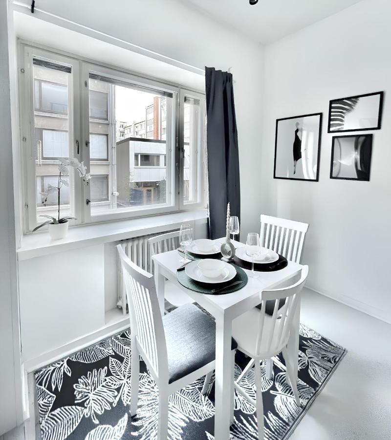 Stylish Studio At The Heart Of Helsinki Apartment Exterior foto